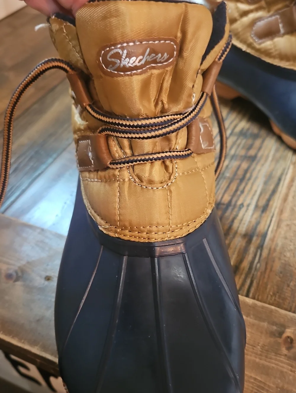 Skechers Navy and Tan Womens Duck Boots -Waterproof Rain Boots All Weather Boots